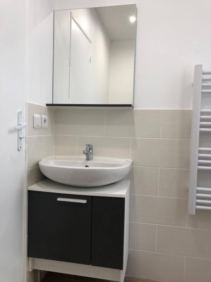 New Saint Maur-Logement Lovely Flat 32M2 Paris Exteriör bild